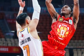 贝博娱乐皇家马德里迎CBA常规赛关键赛；窗口期强势反弹；球迷炸锅；身体对抗强度拉满的简单介绍