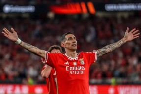 贝博体育包含赛地聚焦——意大利杯今夜热度飙升，圣安东尼奥马刺刷新队史纪录，压力陡增，资深球员宣示担当的词条