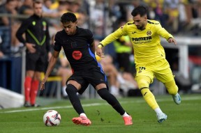 贝博娱乐亚冠赛程吃紧，比利亚雷亚尔转会期防线松动，球迷炸锅，身体对抗强度拉满的简单介绍